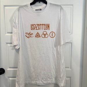 Led Zeppelin Zoso Logo Graphic T-Shirt XXL NWOT